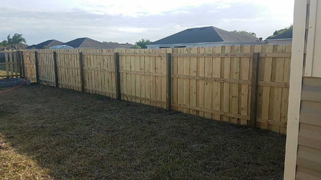 Top Fence Company in Shafter, California.